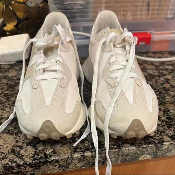 New Balance 327 sneakers (women or unisex) - Picture 2 of 9